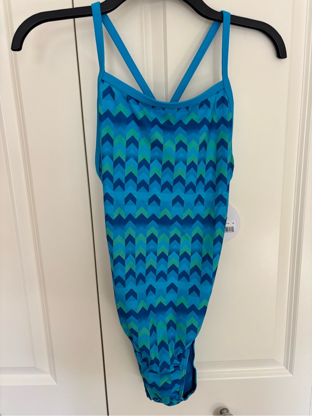 Sporti HydroLast Arrowhead Thin Strap one piece swimsuit sz 36. competitive, NWT